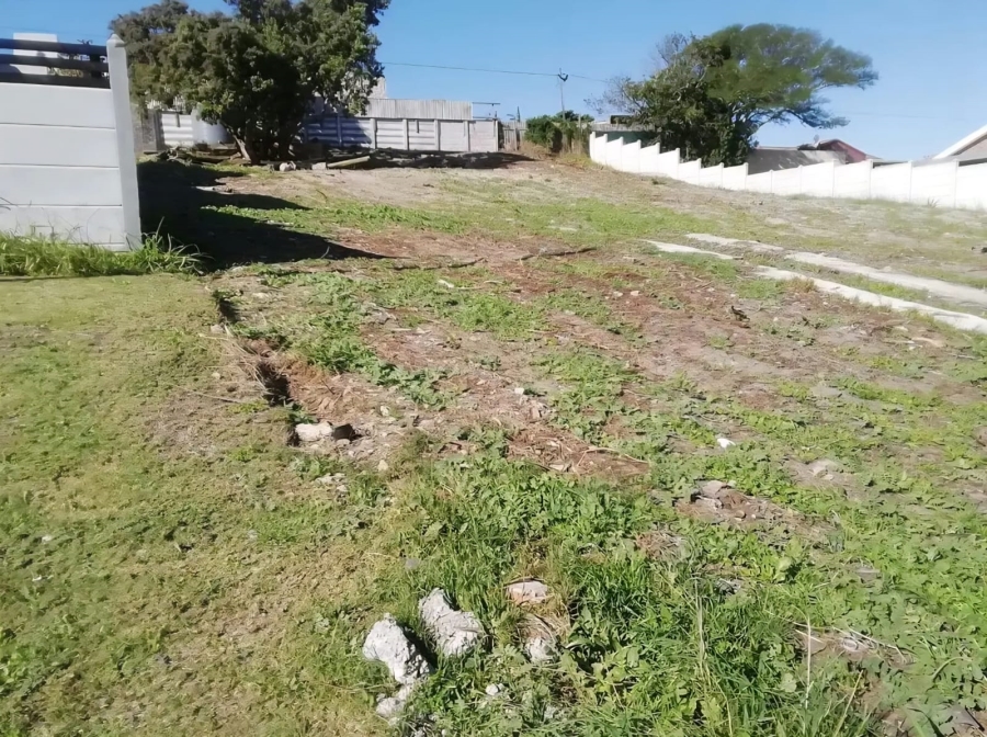 0 Bedroom Property for Sale in Paradise Beach Eastern Cape